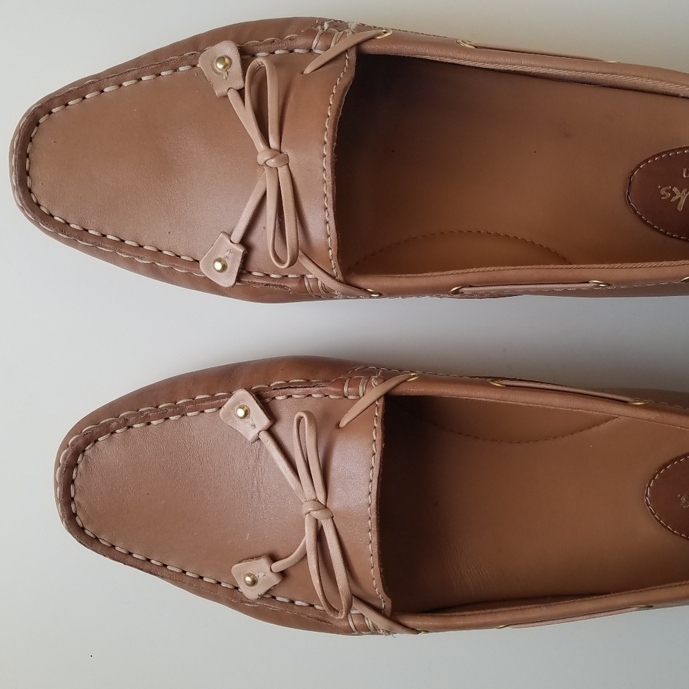 Clark's Ladies Leather Moccasins size 10